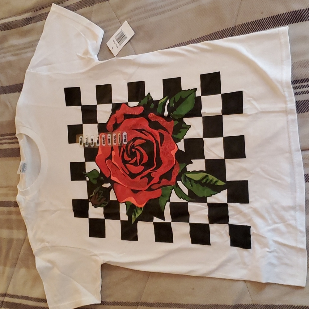 Rose Tee
